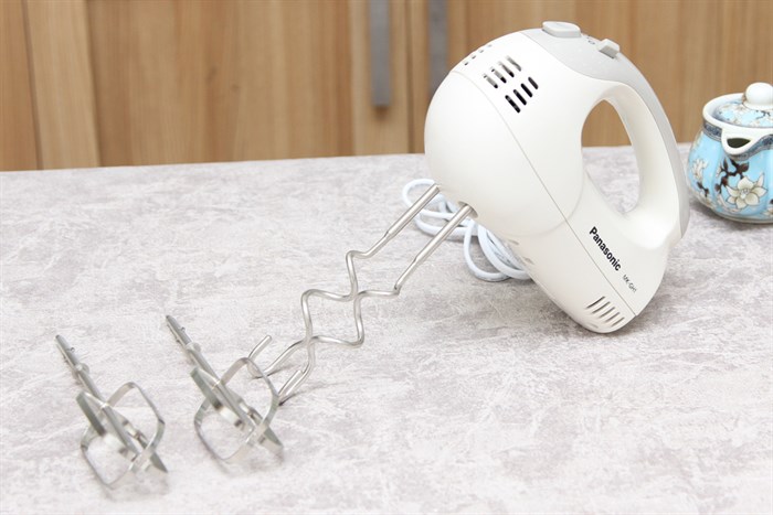 Máy đánh trứng Panasonic MK-GH1WRA Màu Trắng