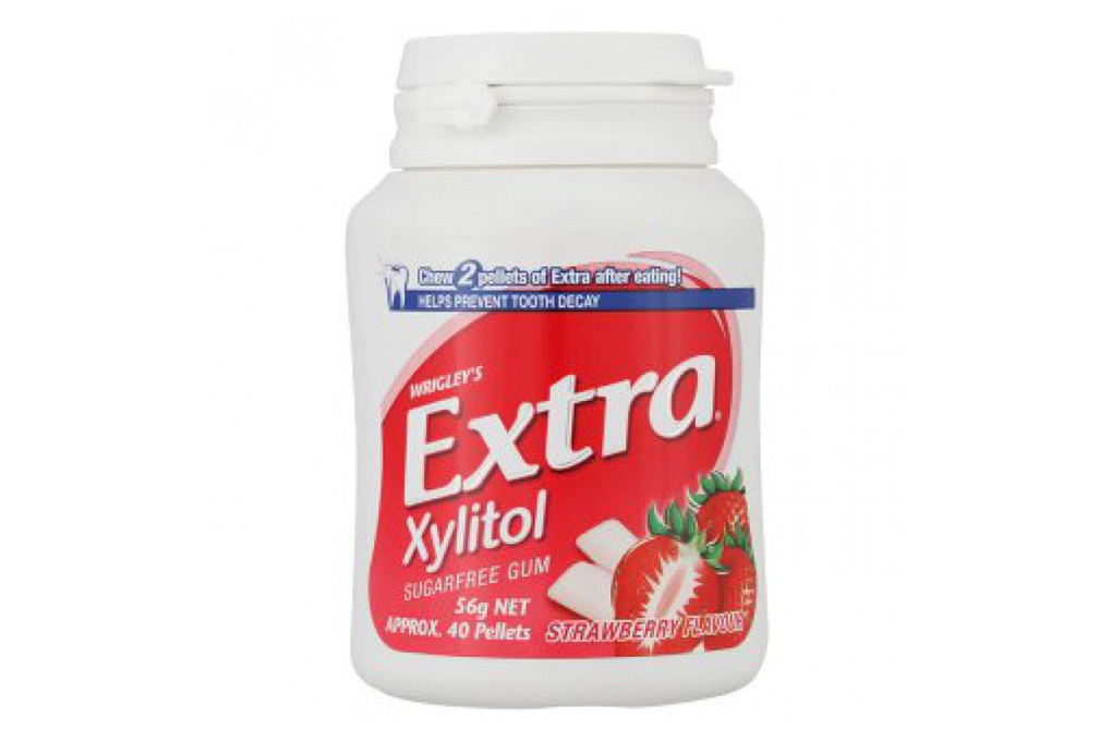 Kẹo cao su Extra Strawberry hũ 40 viên