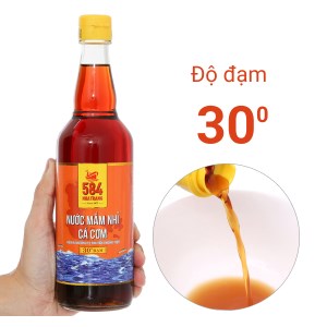 Nước mắm nhĩ cá cơm 584 Nha Trang 30 độ đạm chai thủy tinh 500ml