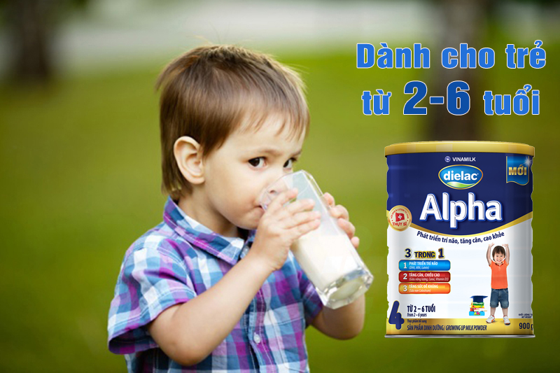 Sữa bột Dielac Alpha 4 900g (cho bé 2-6 tuổi)