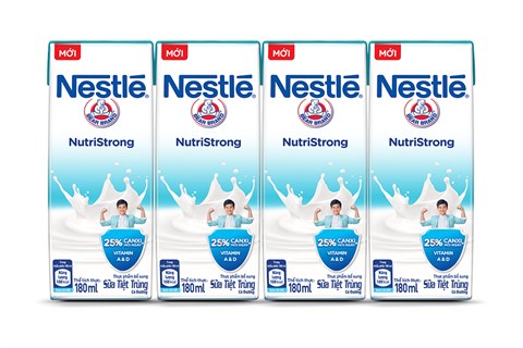 Lốc sữa tiệt trùng Vinamilk Có đường hộp 180ml (4 hộp)