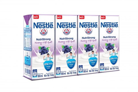 Sữa tiệt trùng Nestle hương Việt quất hộp 180ml (4 hộp)