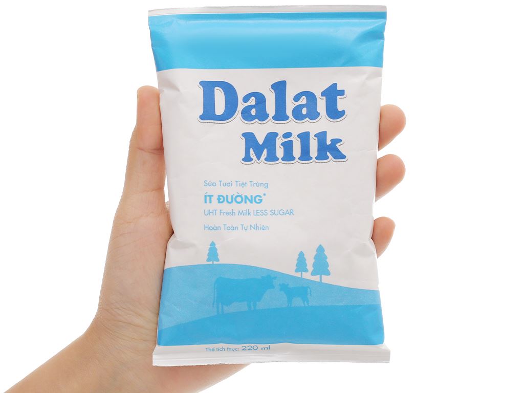 Thùng 48 bịch sữa tươi tiệt trùng ít đường Dalat Milk 220ml 5