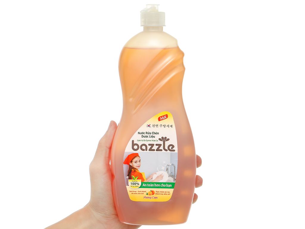 Nước rửa chén dược liệu Bazzle hương cam chai 845ml 4
