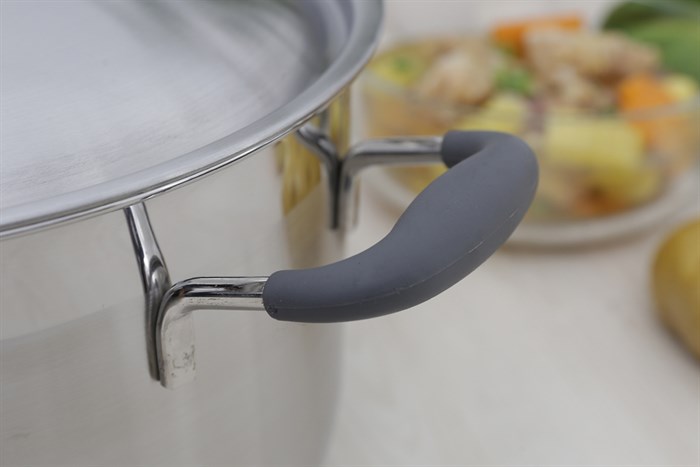 Nồi inox 3 đáy nắp inox 26 cm Fivestar N26-3DC Màu Inox