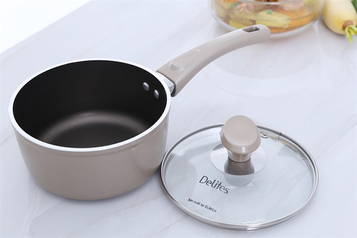 Quánh nhôm chống dính nắp kính 16 cm Delites QE Màu Nâu nhạt