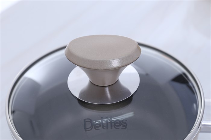 Quánh nhôm chống dính nắp kính 16 cm Delites QE Màu Nâu nhạt