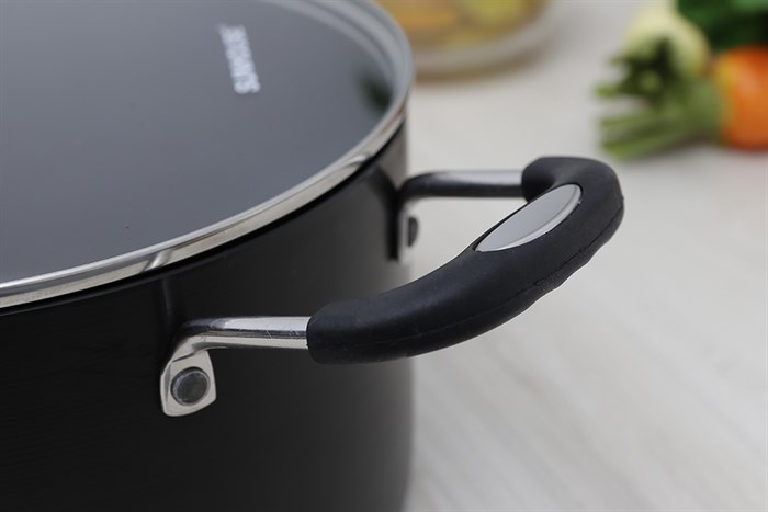 Nồi nhôm anod nắp kính 26 cm Sunhouse SP38126 Màu Đen