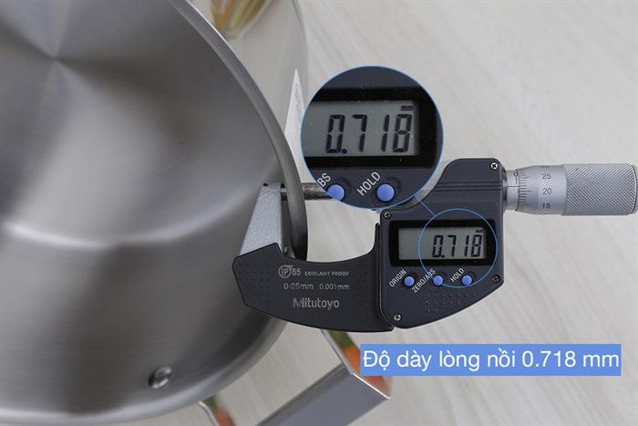 Nồi inox 3 đáy nắp kính 24 cm Delites 001NTA Màu Inox