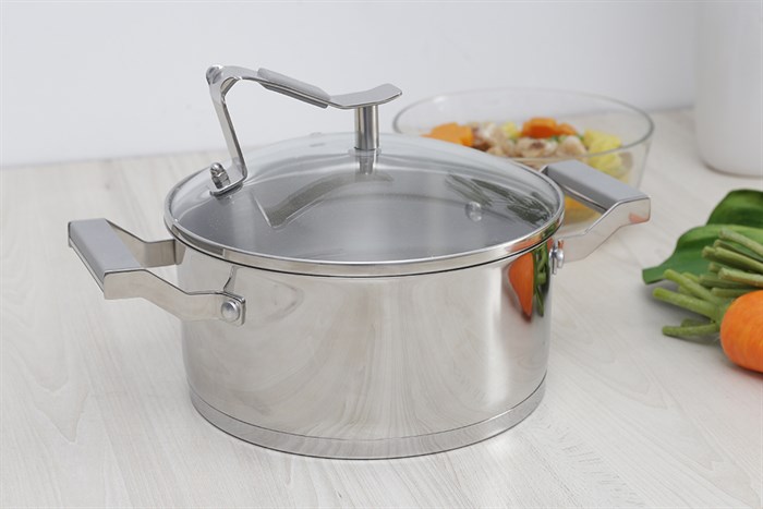 Nồi inox 3 đáy nắp kính 20 cm Delites 001NTA Màu Inox