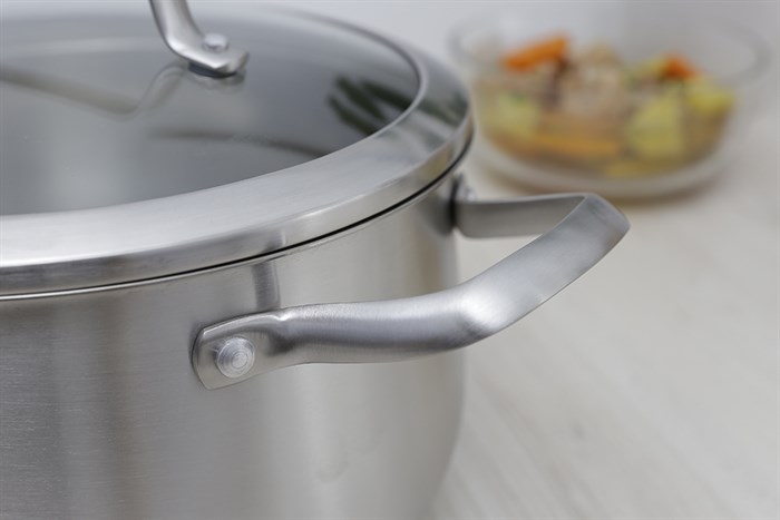 Nồi inox 3 đáy nắp kính 24 cm Delites 001NCH Màu Inox
