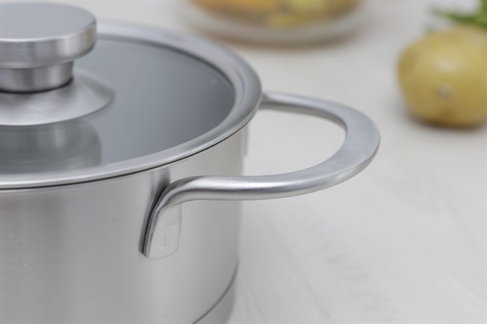 Nồi inox 3 đáy nắp kính 16 cm Delites 002NCH Màu Inox