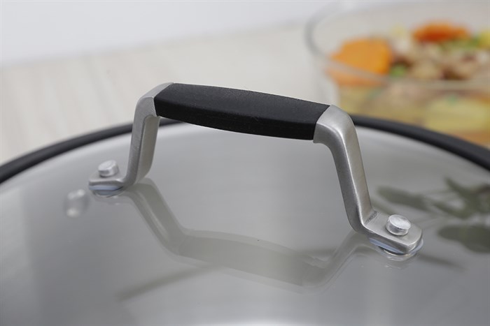 Nồi inox 3 đáy nắp kính 24 cm Delites 002NTA Màu Bạc Inox