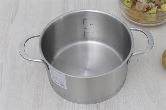 Nồi inox 3 đáy nắp kính 20 cm Delites 002NCH Màu Bạc Inox