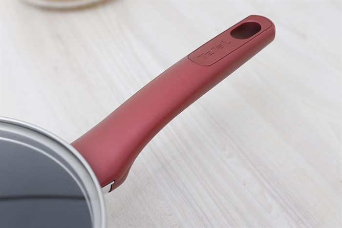Quánh nhôm chống dính nắp kính 20 cm Tefal C6822472 Màu Hồng đất