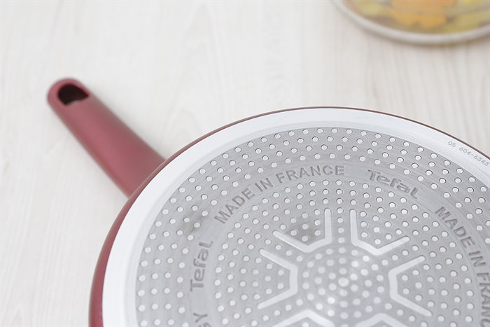 Quánh nhôm chống dính nắp kính 20 cm Tefal C6822472 Màu Hồng đất