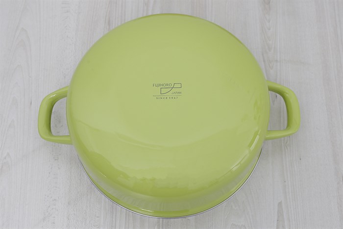 Nồi lẩu thép Nippon tráng men nắp kính 27 cm Fujihoro YAV-27HD.LG Màu Xanh lá