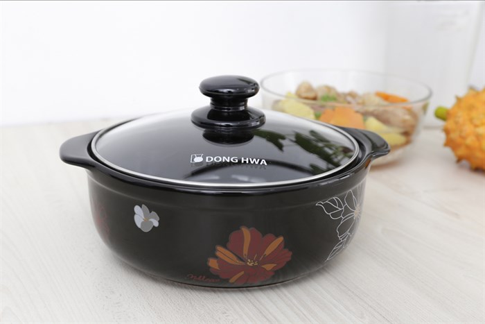 Nồi đất nắp kính 20 cm Dong Hwa Tucbeghi GF-704 Màu Đen