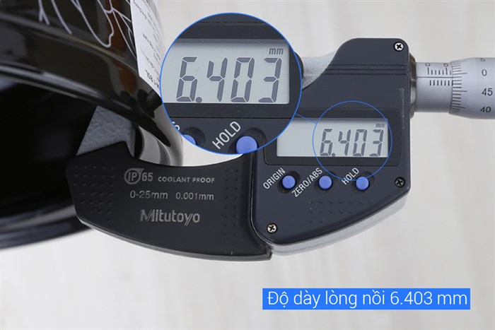 Nồi đất nắp kính 20 cm Dong Hwa Tucbeghi GF-704 Màu Đen