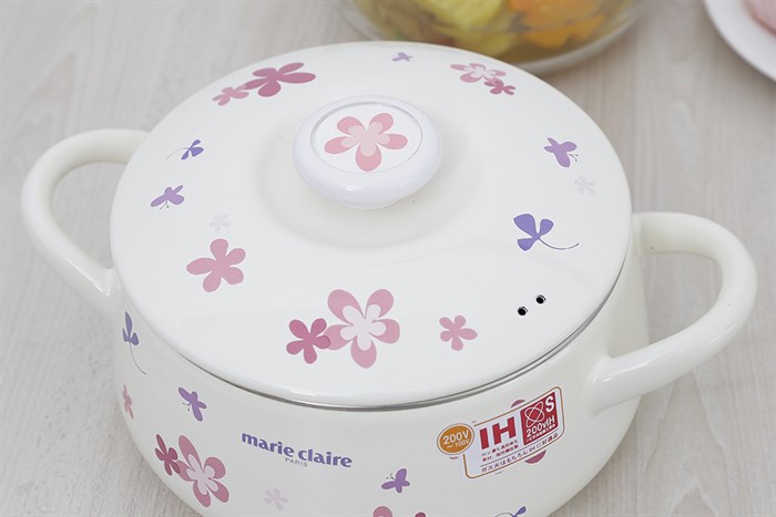 Nồi thép Nippon tráng men 20 cm Fujihoro MCPV-20W Màu Trắng