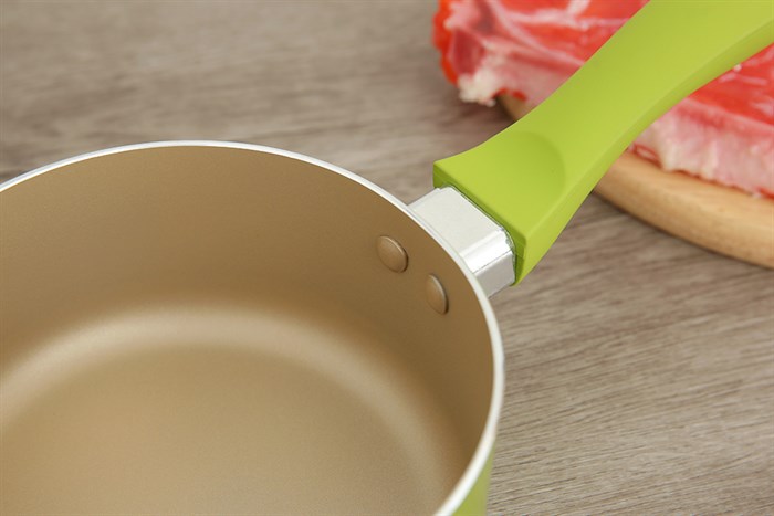 Quánh nhôm chống dính nắp kính 14 cm Sunhouse SMP151 Xanh lá Màu Xanh lá