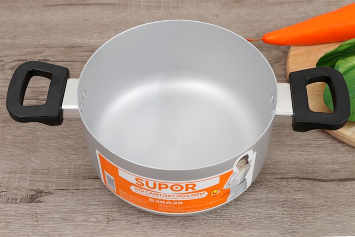 Nồi oxy hóa mềm nhôm nắp kính 20 cm Supor S30A20 Màu Bạc