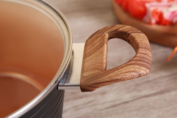 Nồi nhôm chống dính nắp kính 18 cm Sunhouse SHG2018MCA Màu Đen