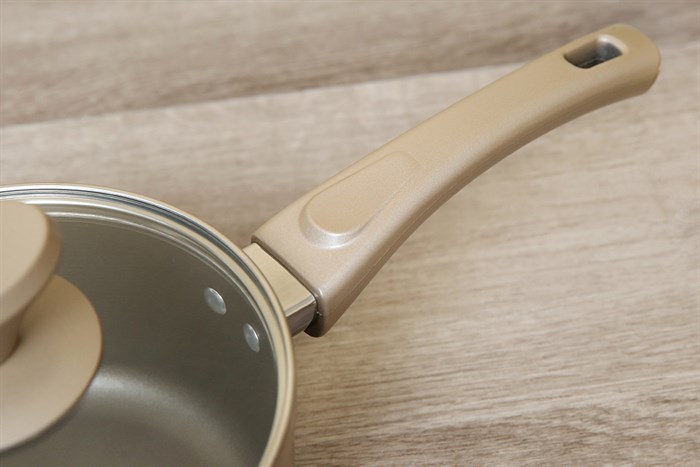 Quánh nhôm chống dính nắp kính 17 cm DMX QE Màu Nâu nhạt