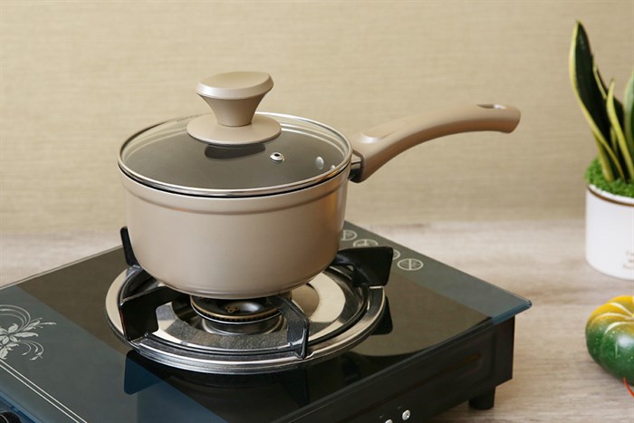 Quánh nhôm chống dính nắp kính 17 cm DMX QE Màu Nâu nhạt