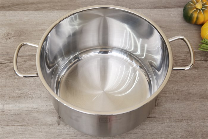 Nồi inox 3 đáy nắp kính 28 cm Fivestar FSN 28IN1 Màu Inox