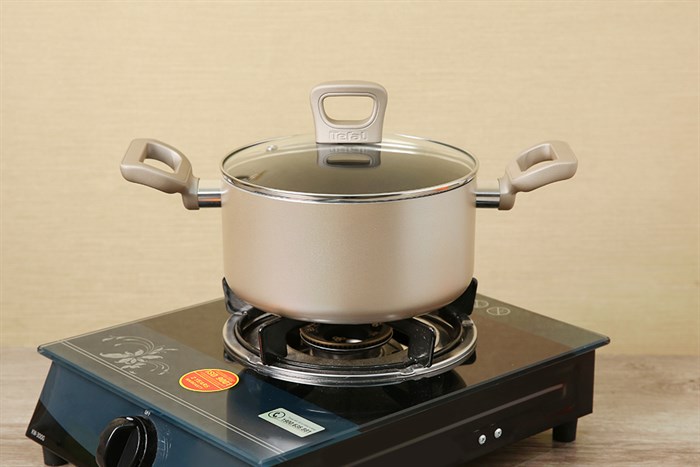 Nồi nhôm chống dính nắp kính 20 cm Tefal H9104414 Màu Vàng Hồng