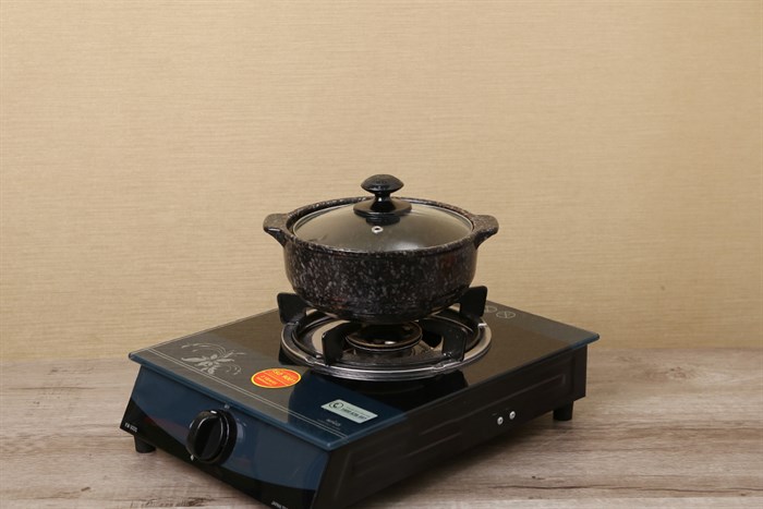 Nồi đất vân đá hoa cương nắp kính 19 cm Mommy Cook MMVSG Màu Đen