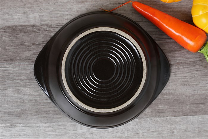 Nồi đất nắp sứ 20 cm Dong hwa CS006 Chiếc lá Màu Xanh lá