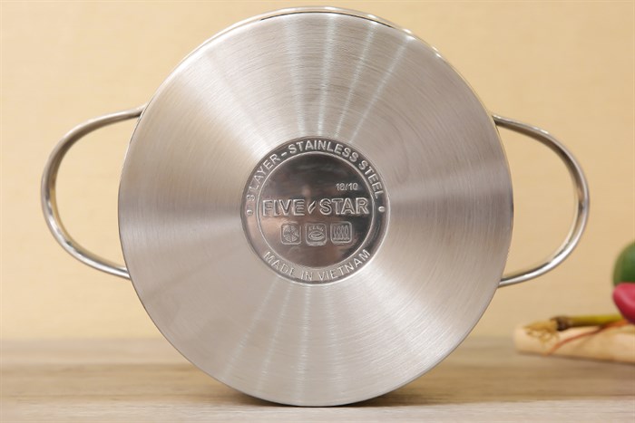 Nồi inox 304 3 đáy nắp inox 16 cm Fivestar N16-304OV Màu Bạc