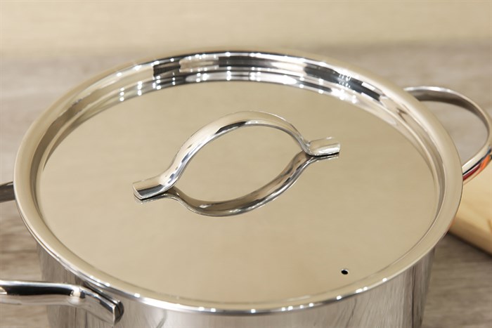 Nồi inox 304 3 đáy nắp inox 20 cm Fivestar N20-304OV Màu Bạc