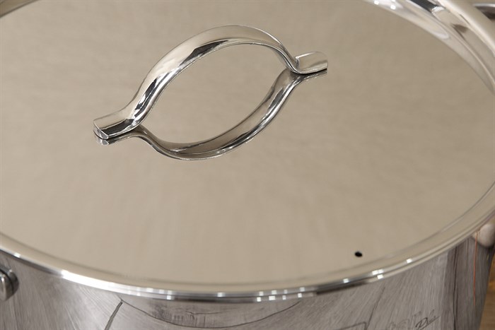 Nồi inox 304 3 đáy nắp inox 24 cm Fivestar N24-304OV Màu Bạc