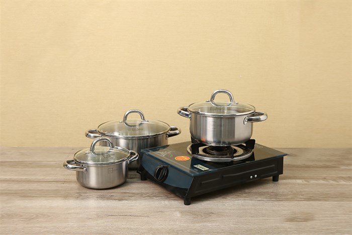 Bộ 3 nồi inox 3 đáy nắp kính Fivestar FSB3IN004 Màu Bạc Inox