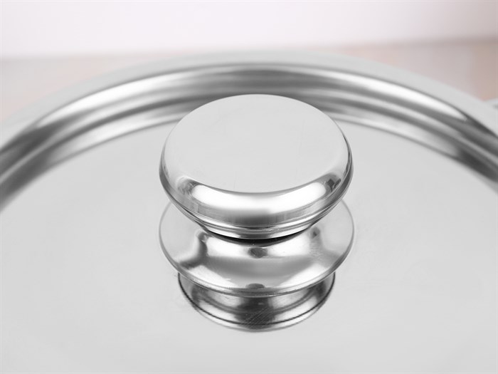 Nồi inox 3 đáy nắp inox 20 cm Fivestar FSN20001 Màu Inox