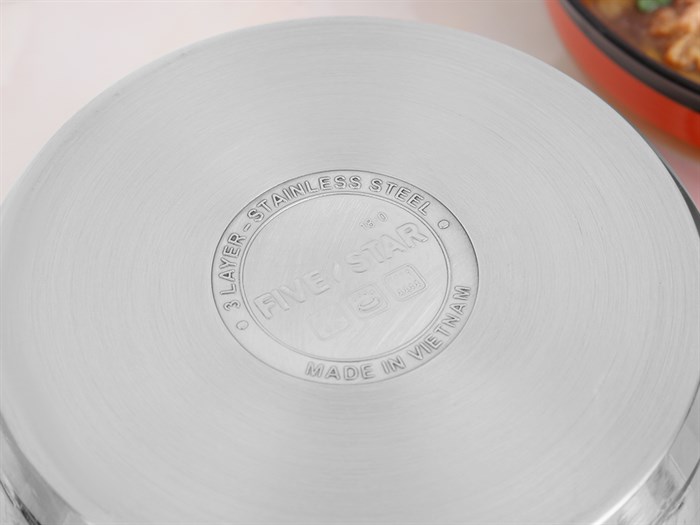 Nồi inox 3 đáy nắp inox 20 cm Fivestar FSN20001 Màu Inox