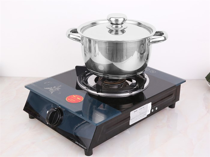 Nồi inox 3 đáy nắp inox 20 cm Fivestar FSN20001 Màu Inox