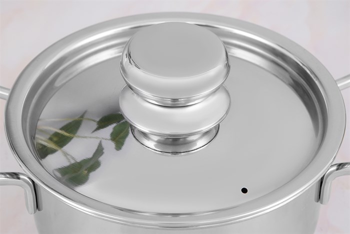 Nồi inox 3 đáy nắp inox 16 cm Fivestar FSN16-SW Màu Inox