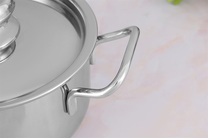 Nồi inox 3 đáy nắp inox 16 cm Fivestar FSN16-SW Màu Inox