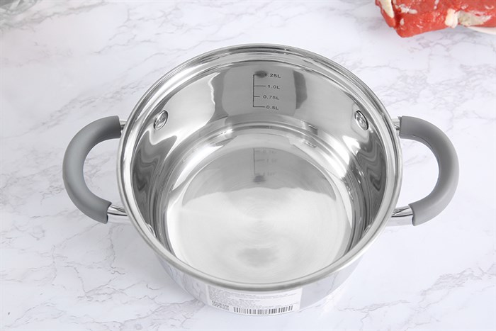 Nồi inox 3 đáy nắp kính 16 cm Hommy CW-S042-16A Màu Inox