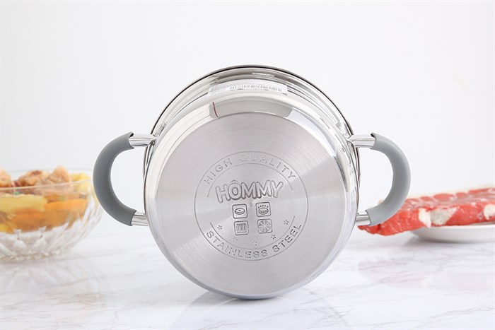 Nồi inox 3 đáy nắp kính 16 cm Hommy CW-S042-16A Màu Inox