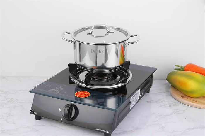 Nồi inox 3 đáy nắp inox 18 cm Delites NR003-18 Màu Bạc Inox