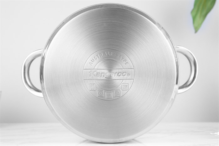 Nồi inox 5 đáy nắp kính 22 cm Kangaroo KG876M Màu Bạc Inox