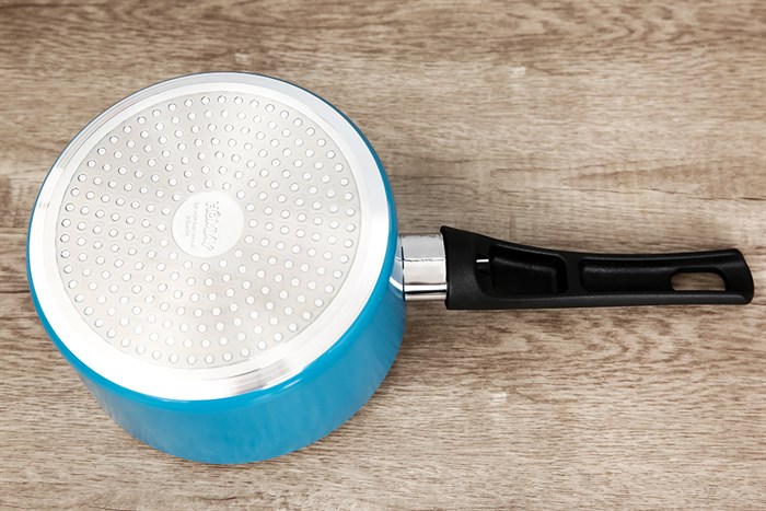 Quánh nhôm chống dính nắp kính 16 cm Hommy QE003-16 Xanh Màu Xanh Dương