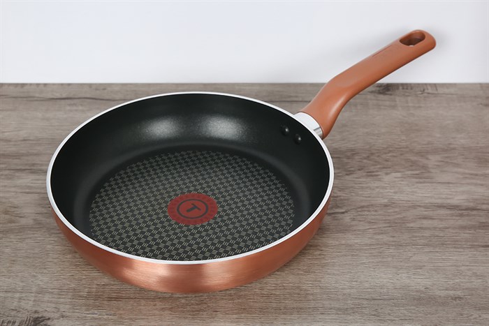 Bộ quánh chảo sạn vá nhôm chống dính Tefal G803S695 Màu Vàng đồng