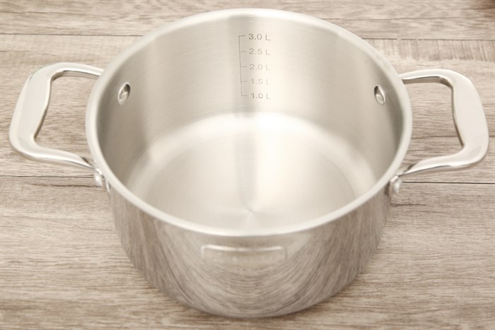 Nồi inox 3 đáy nắp kính 20 cm Elmich Trimax XS EL-3747 Màu Bạc Inox