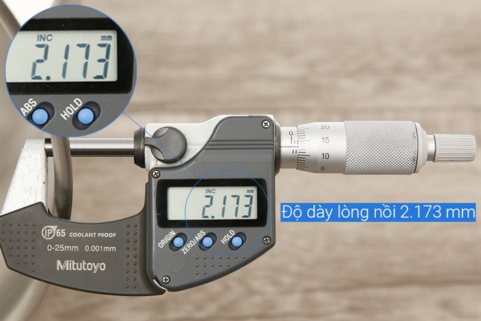 Nồi inox 3 đáy nắp kính 24 cm Elmich Trimax XS EL-3748 Màu Bạc Inox